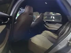 2024 BYD Qin PLUS Honor DM-i PHEV 55km Leading — фото 17