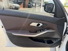 2021 BMW 3 Series 320Li M Sport Package, белый — фото 5