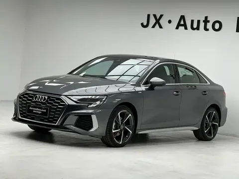 2021 Audi A3 L Limousine 35 TFSI Fashion Sport