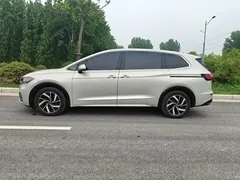 2023 Volkswagen Viloran 380TSI — фото 7