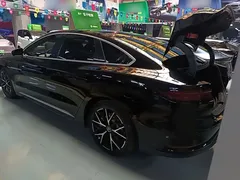 2025 BYD Han PHEV 125KM Premium, чёрный — фото 5