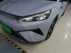 2025 BYD Yuan PLUS Smart Driving 510km Leading, белый — фото 24