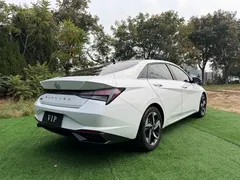 2022 Hyundai Elantra 1.5L CVT GLX Elite, белый — фото 6