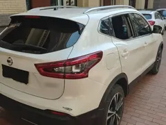 2022 Nissan Qashqai 2.0L CVT XV Prem Luxury, белый — фото 7