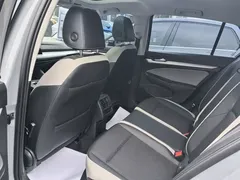 2021 Volkswagen Golf 280TSI DSG Pro — фото 9
