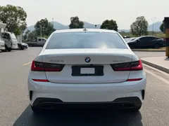 2021 BMW 3 Series 320Li M Sport Package, белый — фото 16