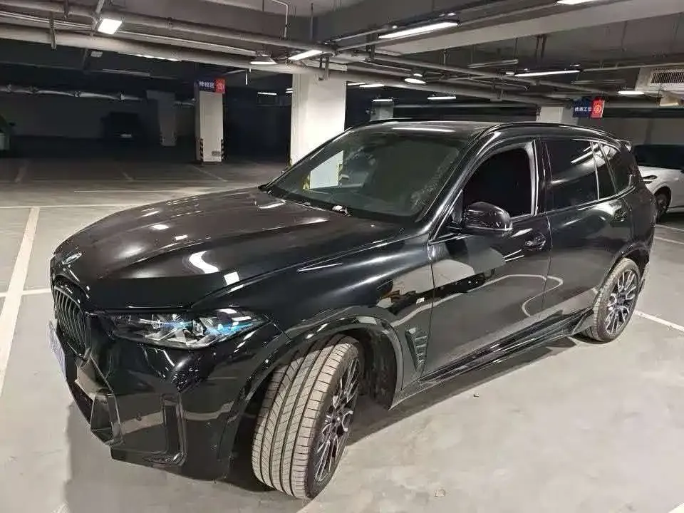 2022 BMW X5 40Li Premium M Sport Package
