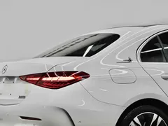 2023 Mercedes-Benz C-Class C 350 eL PHEV, белый — фото 14