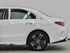 2023 Mercedes-Benz C-Class C 350 eL PHEV, белый — фото 26
