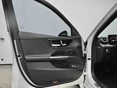 2023 Mercedes-Benz C-Class C 350 eL PHEV, белый — фото 27