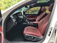 2022 BMW 5 Series 525Li M Sport Package, белый — фото 9