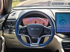 2024 BYD Song PLUS Glory DM-i PHEV 150km Flagship Plus 5G, белый — фото 12