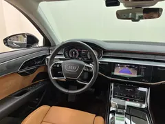 2023 Audi A8L 45 TFSI quattro Luxury, чёрный — фото 12