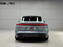 2024 Nio ET5 75kWh EV, синий — фото 8