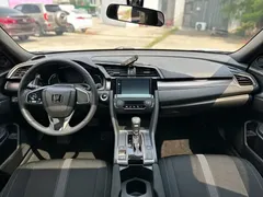 2021 Honda Civic Hatchback 220TURBO CVT, белый — фото 7