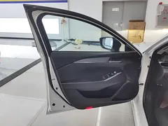 2021 Mazda 6 2.5L Sport, белый — фото 7