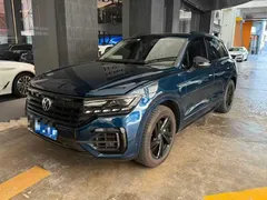 2021 Volkswagen Touareg 3.0TSI Black Sport Package, синий — фото 1