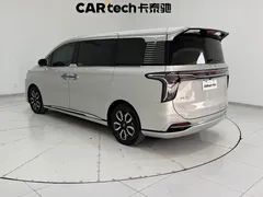 2023 Hongqi HQ9 2.0T — фото 7