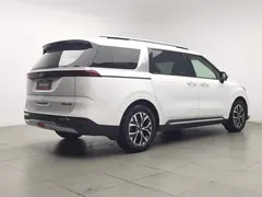 2021 Kia Carnival 2.0T Luxury Tech, белый — фото 2