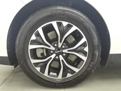 2021 Kia Carnival 2.0T Luxury Tech, белый — фото 17