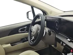 2021 Kia Carnival 2.0T Luxury Tech, белый — фото 22