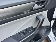 2023 Volkswagen T-Roc 300TSI DSG 2WD, белый — фото 10