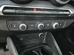 2022 Audi Q2L 35 TFSI Sport — фото 23