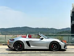 2022 Porsche 718 Boxster 2.0T — фото 6