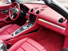 2022 Porsche 718 Boxster 2.0T — фото 7