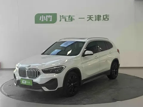 2022 BMW X1