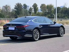 2021 Lexus LS 500h Excellence, синий — фото 5