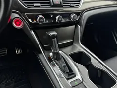 2022 Honda Accord 260TURBO Premium, белый — фото 5