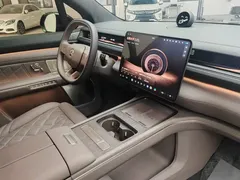 2026 Nio ES8 5-seat Executive Luxury, чёрный — фото 4