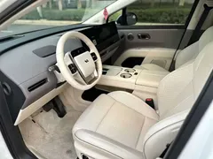 2025 Li Auto i8 Standard, белый — фото 6