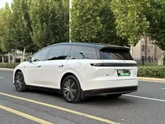 2025 Li Auto i8 Standard, белый — фото 10