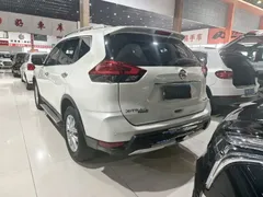 2021 Nissan X-Trail 2.0L CVT 2WD XL ITS Comfort, белый — фото 4