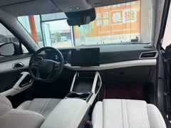 2025 BYD Yuan UP Smart Driving 401km Vitality — фото 13
