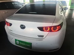 2021 Mazda 3 2.0L AT, белый — фото 6
