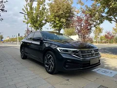 2023 Volkswagen Sagitar 280TSI DSG Plus, чёрный — фото 2