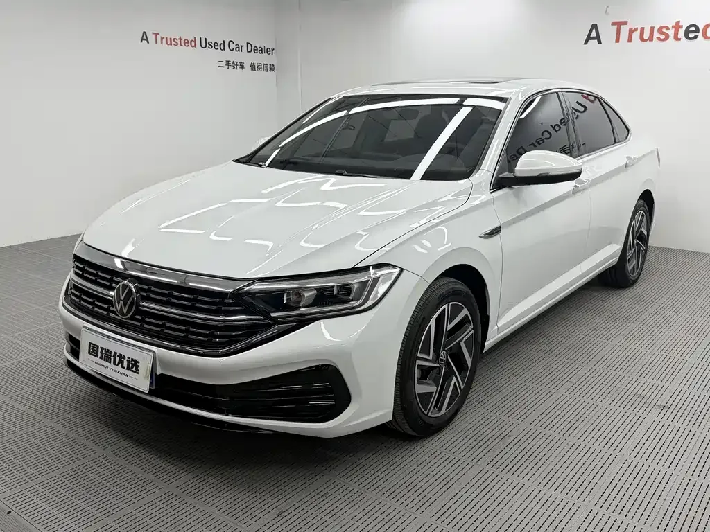 2023 Volkswagen Sagitar 280TSI DSG Plus