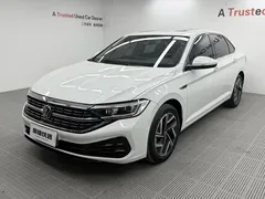 2023 Volkswagen Sagitar 280TSI DSG Plus, белый — фото 1