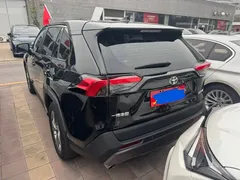 2022 Toyota RAV4 2.0L CVT 2WD Fashion Plus, чёрный — фото 3