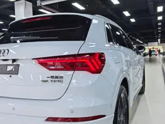 2023 Audi Q3 35 TFSI Fashion Sport 1.4T, белый — фото 5