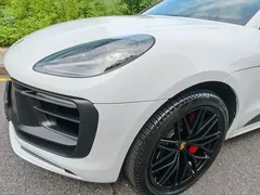 2023 Porsche Panamera GTS 4.0T, белый — фото 9
