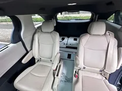 2021 Toyota Sienna 2.5L Hybrid Luxury, чёрный — фото 6