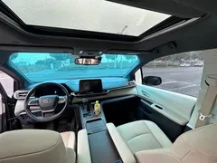 2021 Toyota Sienna 2.5L Hybrid Luxury, чёрный — фото 7