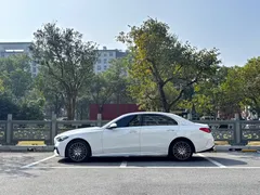 2023 Mercedes-Benz C-Class C 260 L Sport, белый — фото 3