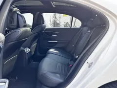 2023 Mercedes-Benz C-Class C 260 L Sport, белый — фото 12