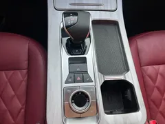 2023 Jetour X70 PLUS 1.5T DCT 7-seat, белый — фото 15