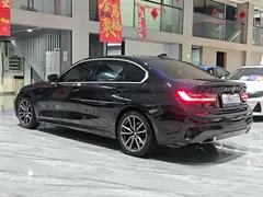 2022 BMW 3 Series 325Li M Sport, чёрный — фото 30
